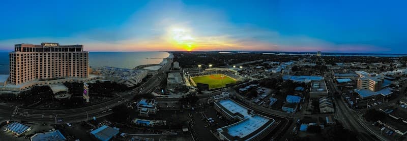 MGM Park & Caillavet Street Stroll