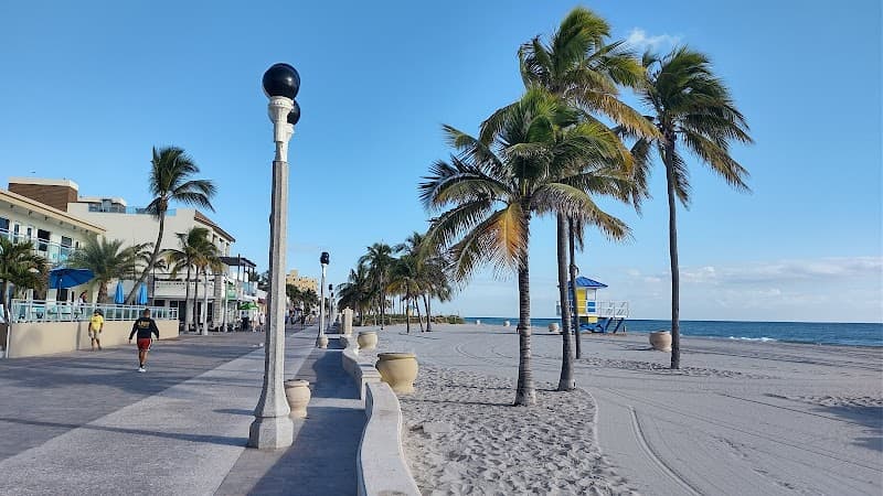 Miami Grill (Hollywood Broadwalk)