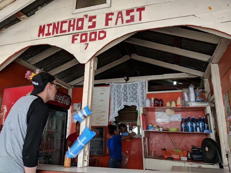 Mincho’s Snack Shack