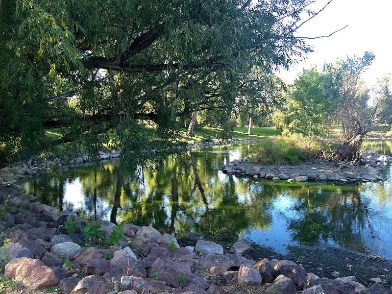 Monument Valley Park Riverside Paths