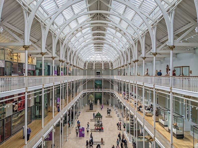 Morning at the National Museum of Scotland