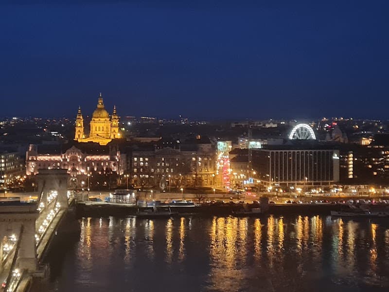 Motel One Budapest Castle