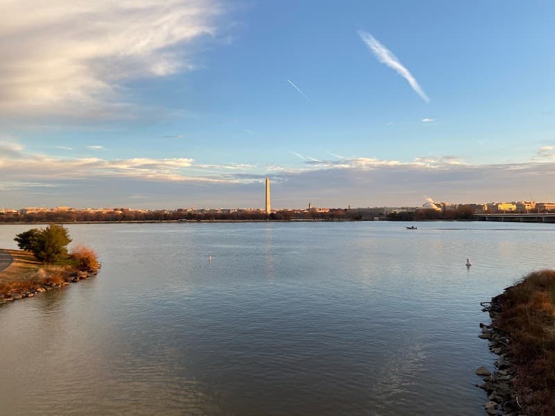 Mount Vernon Trail Riverside Walk (Alexandria Segment)