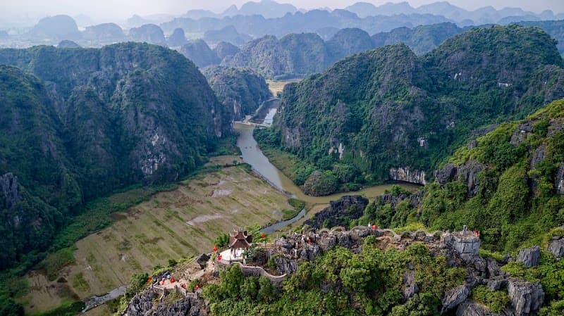 Mua Cave Viewpoint