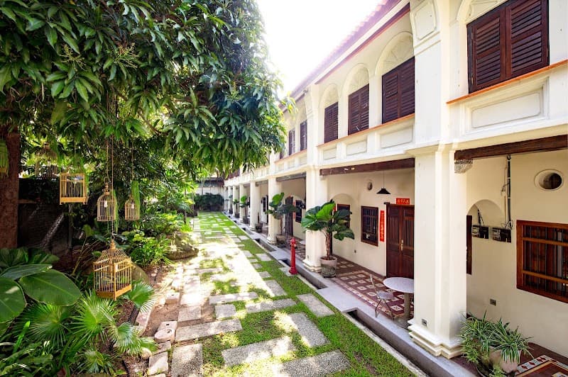 Muntri Grove