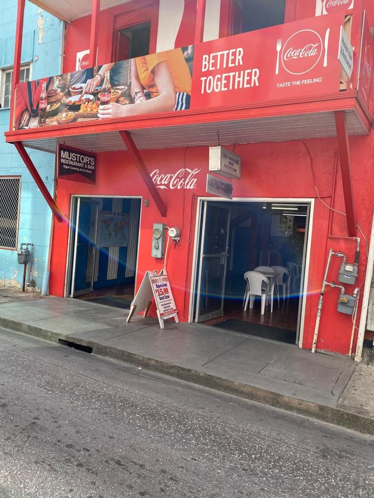 Mustor's Bar & Restaurant