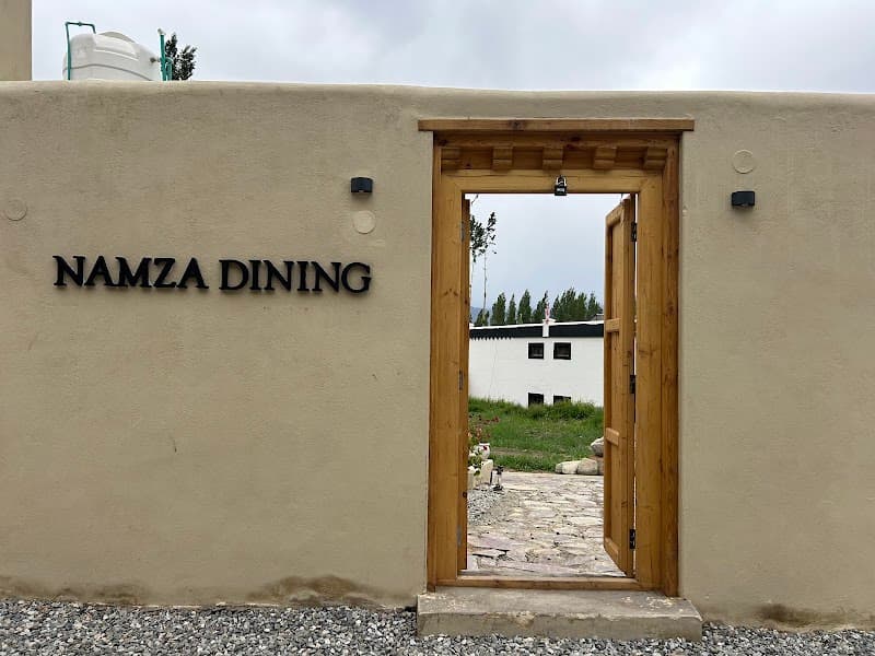 Namza Dining