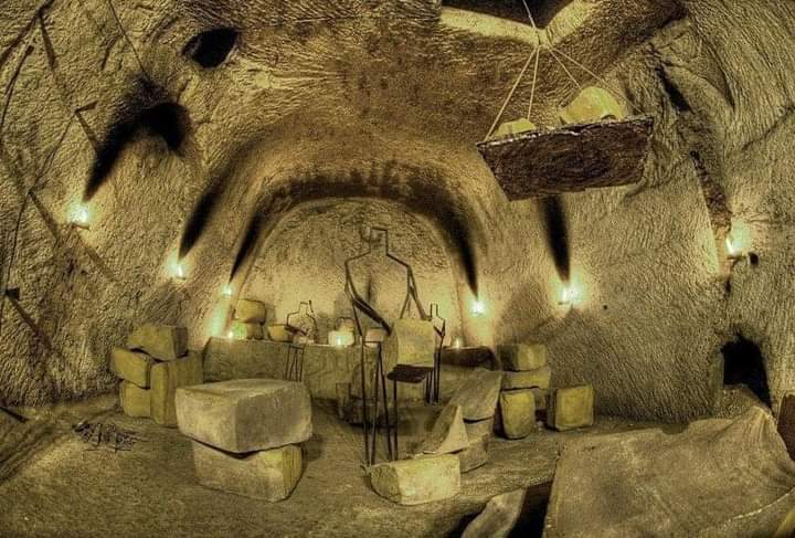 Napoli Sotterranea (Underground Naples)