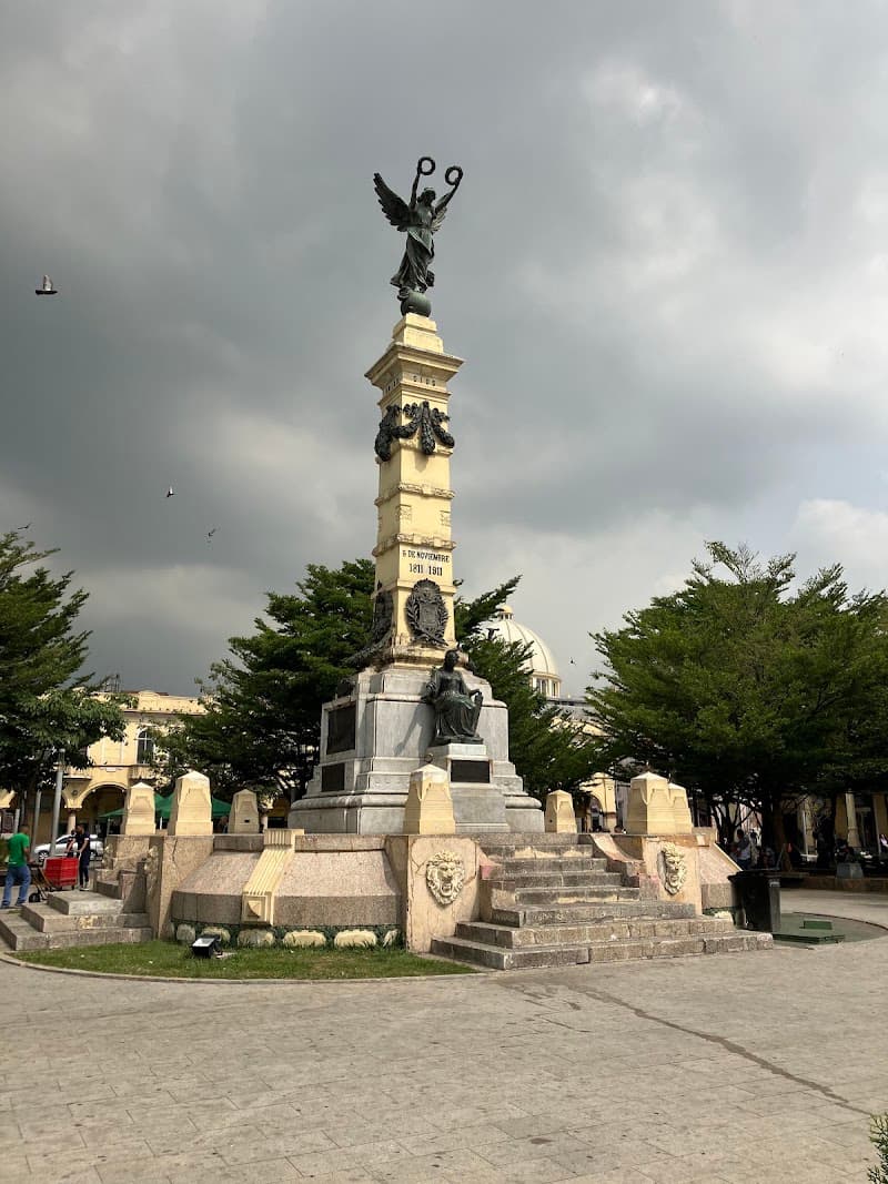 National Palace and Plaza Libertad