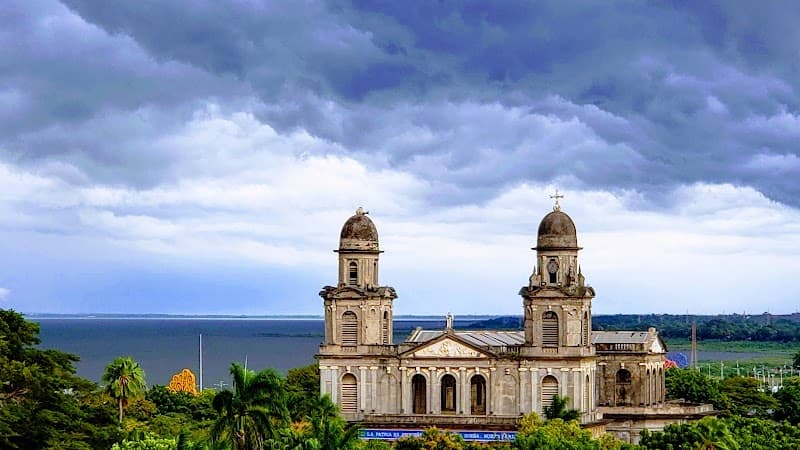 National Palace of Culture area and Plaza de la Revolución