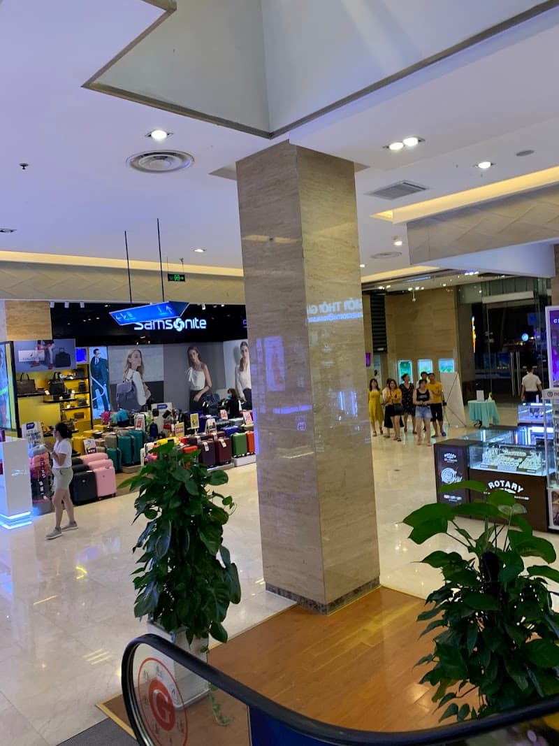 Nha Trang Center Halal Seafood Grill