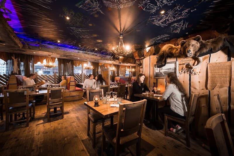 Nili Restaurant (Fish/Vegetarian Focus)