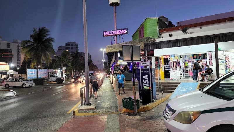 Noodle Market Cancún