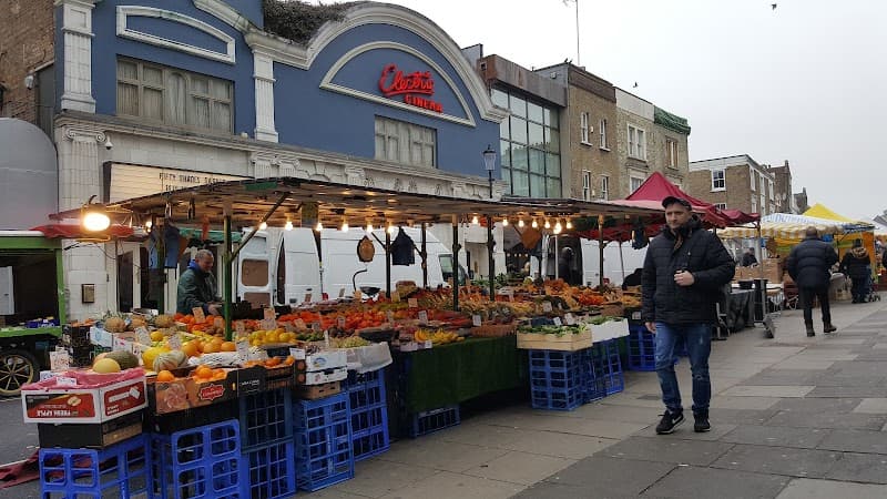 Notting Hill & Portobello Road Market Stroll