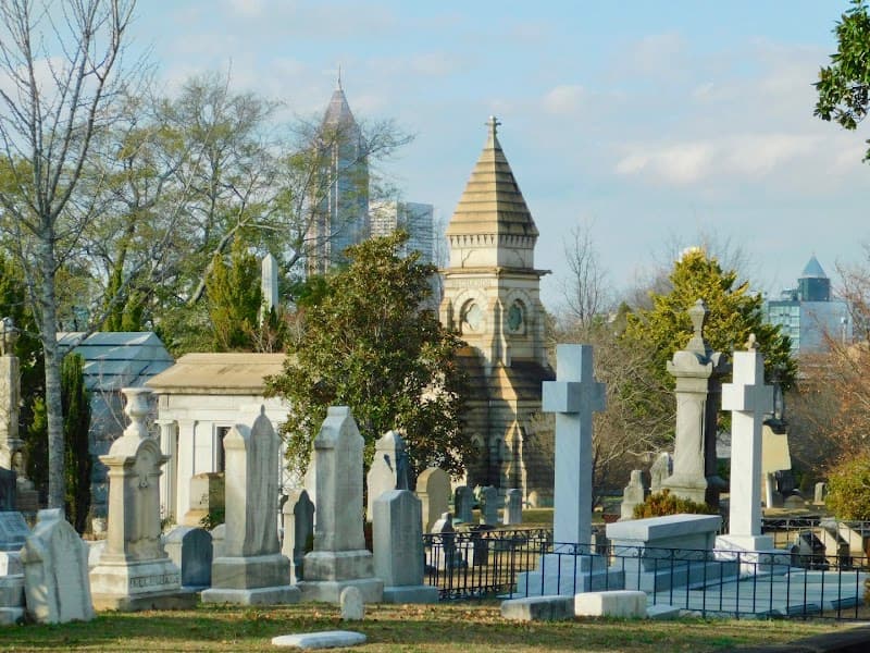 Oakland Cemetery