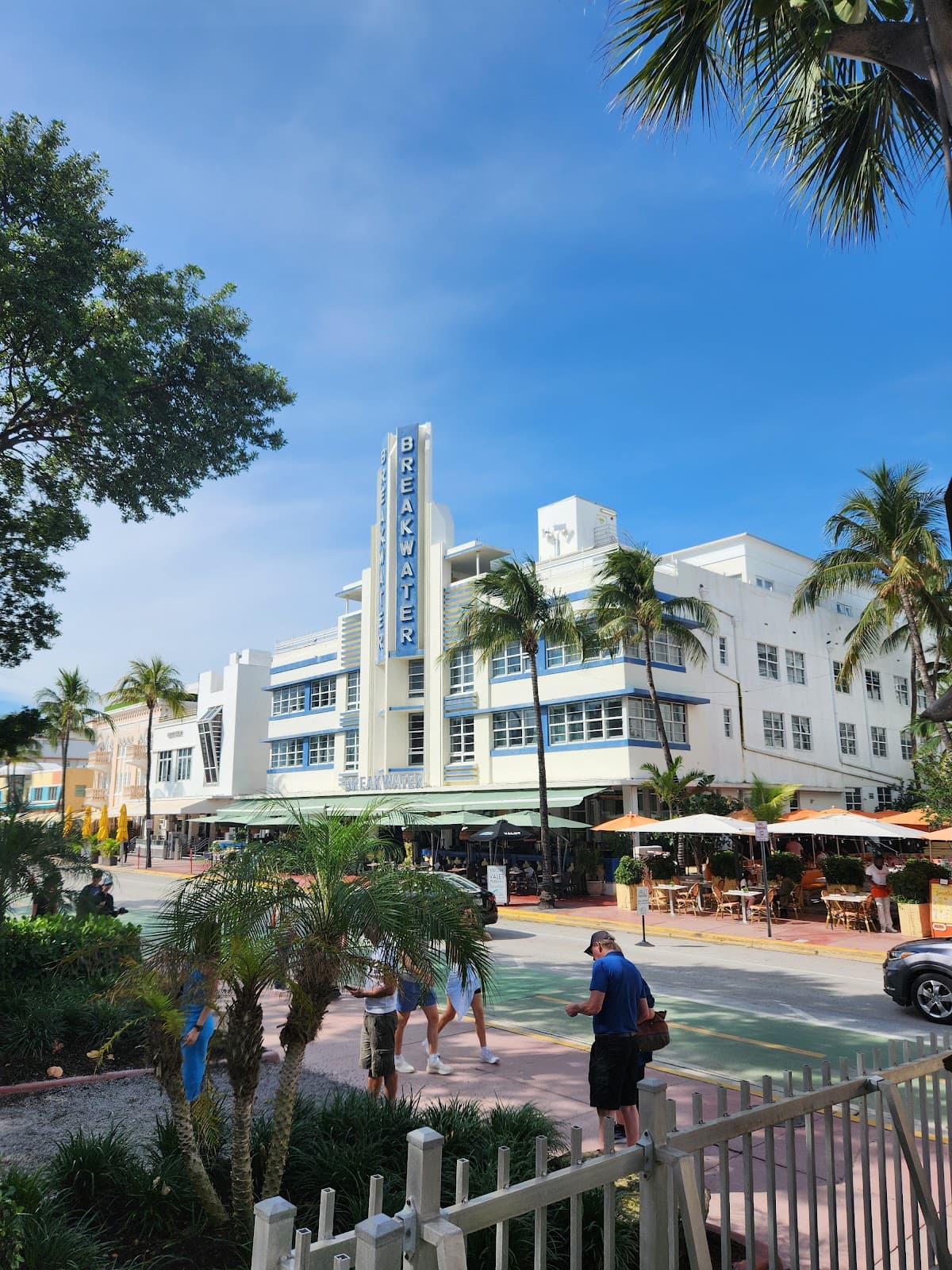Ocean Drive Art Deco Walk