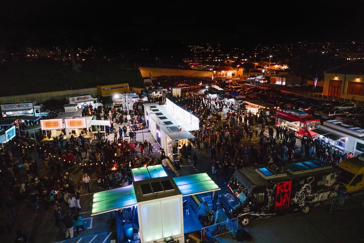 Off the Grid Marina Food Trucks