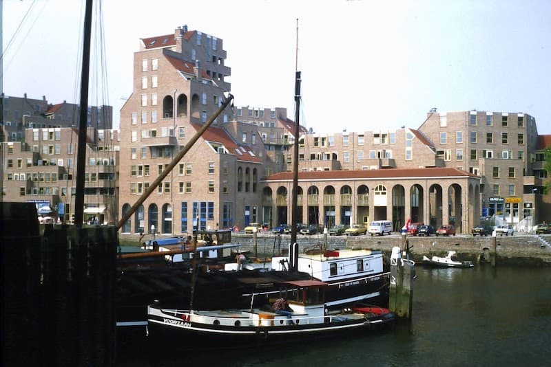 Old Harbor (Oude Haven) Wander
