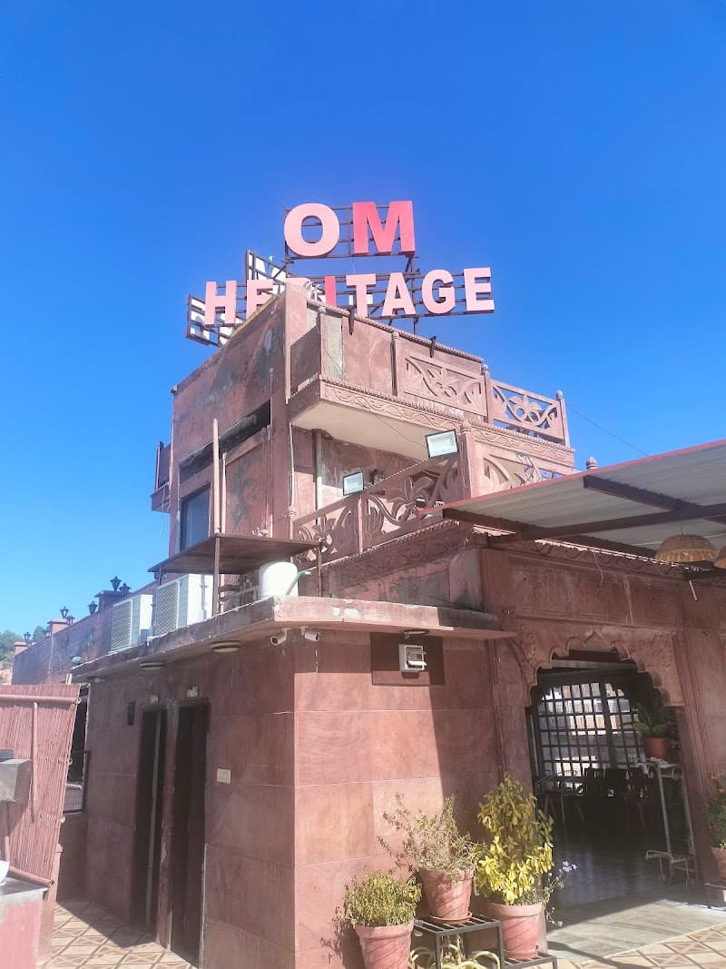 Om Cafe & Restaurant (Pure Veg)