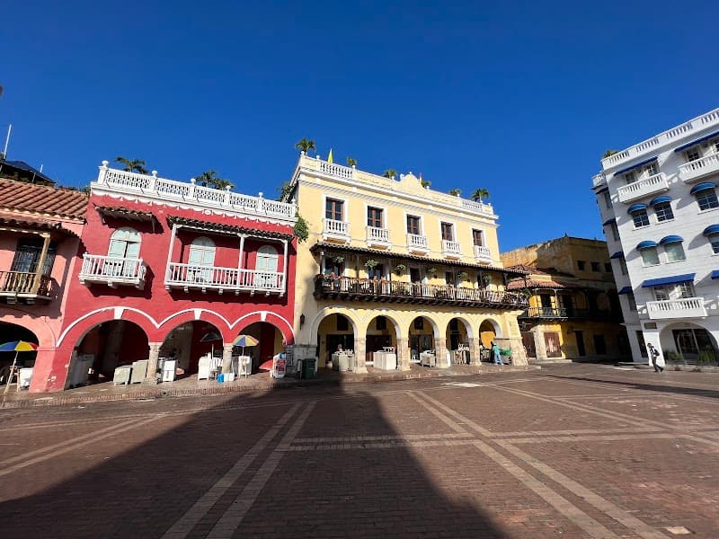 Orientation Walk: Plaza de los Coches & Clock Tower