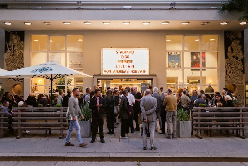 Osterreicher im Künstlerhaus