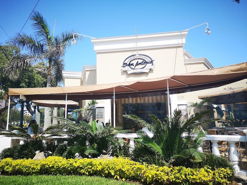 Panadería San Antonio (Miraflores)