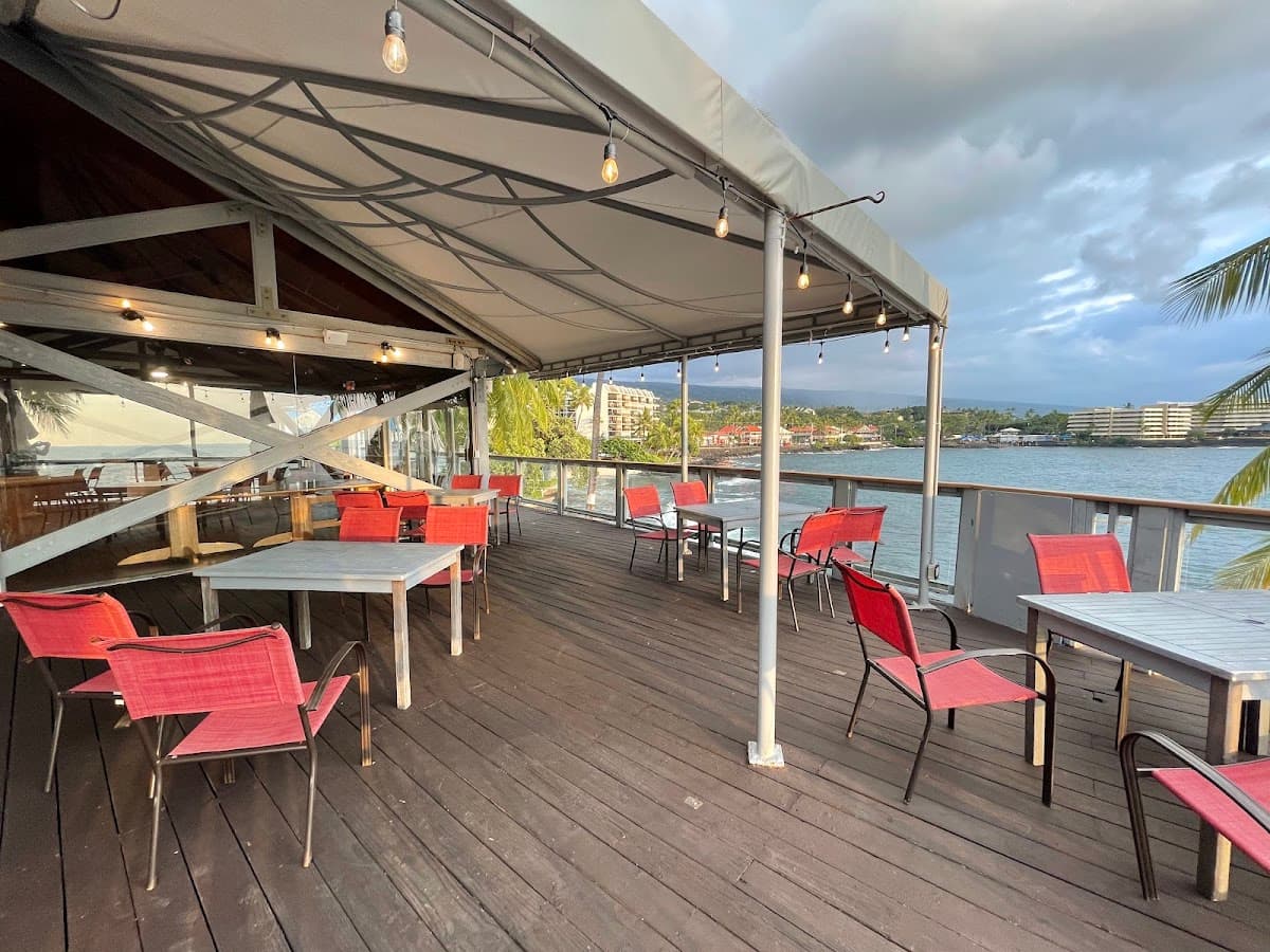 Papa Kona Restaurant & Bar