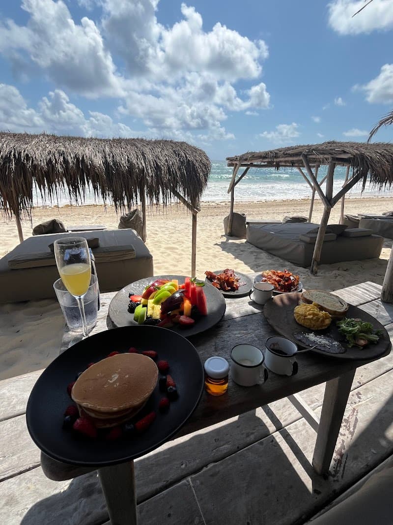 Papaya Playa Project Beach Club