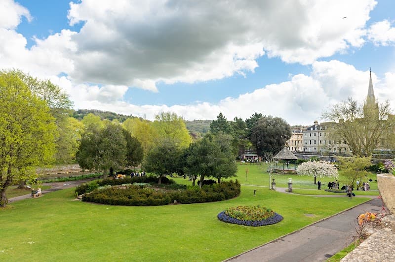 Parade Gardens & River Avon Free Explore
