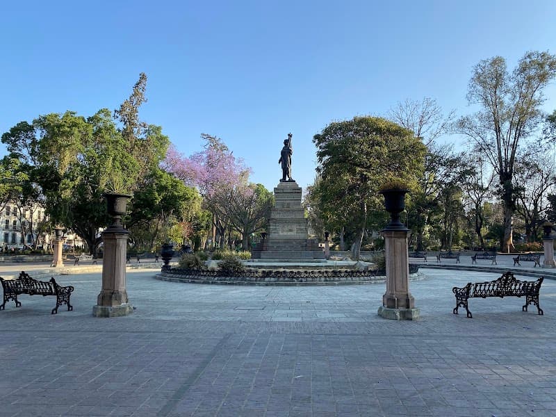 Parque Juárez El Llano