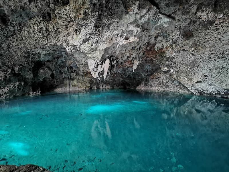 Parque Los Tres Ojos (Three Eyes National Park)