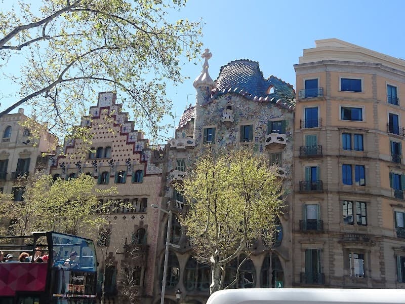 Passeig de Gràcia Modernist Stroll
