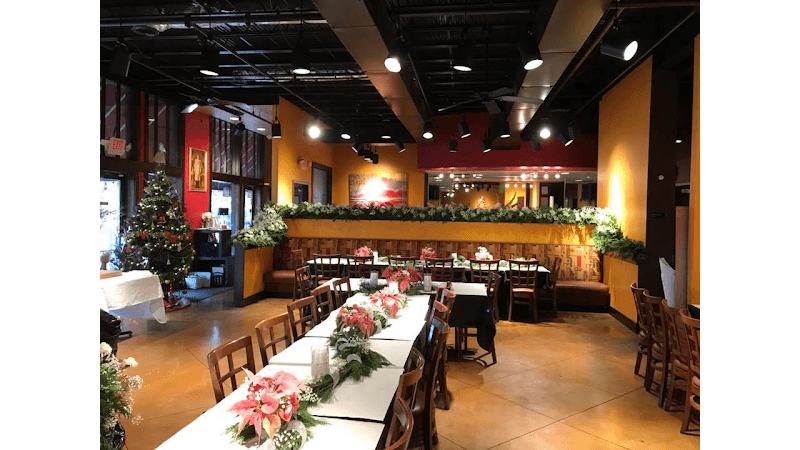 Phuket Thai Restaurant & Sushi