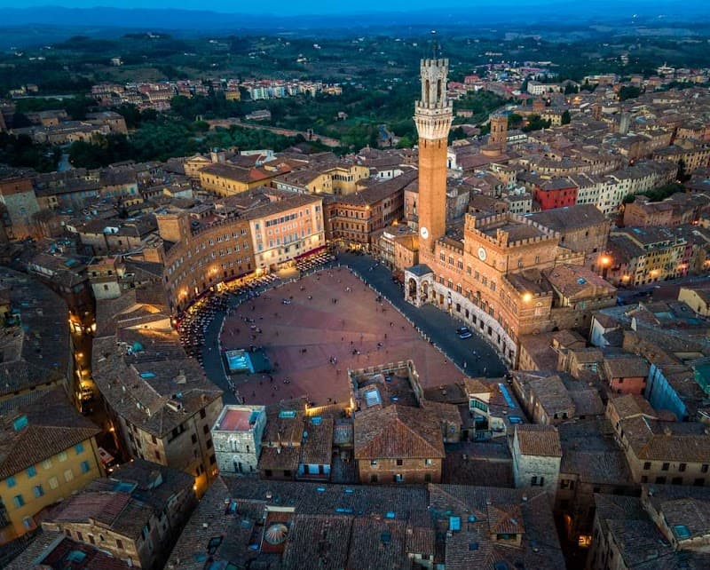 Piazza del Campo & Torre del Mangia