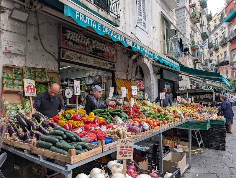 Pignasecca Market