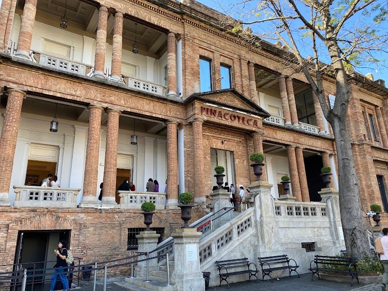 Pinacoteca do Estado & Jardim da Luz