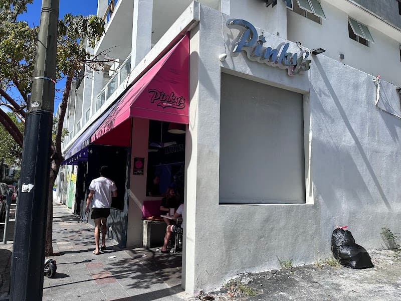 Pinky's Westside Grill