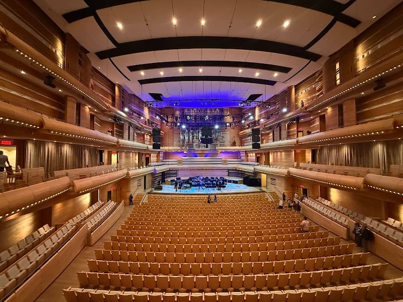 Place des Arts & Underground City