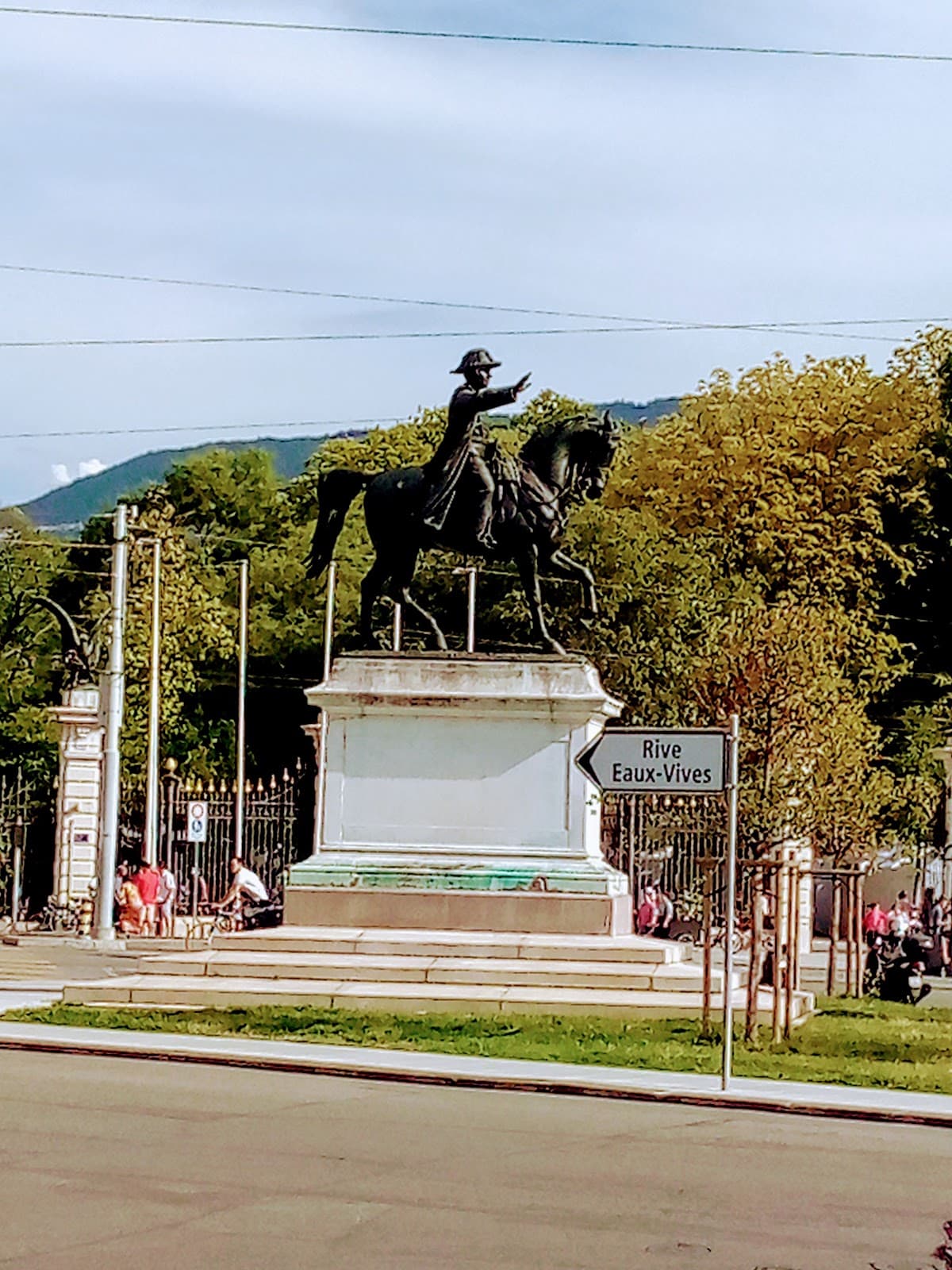 Place Neuve