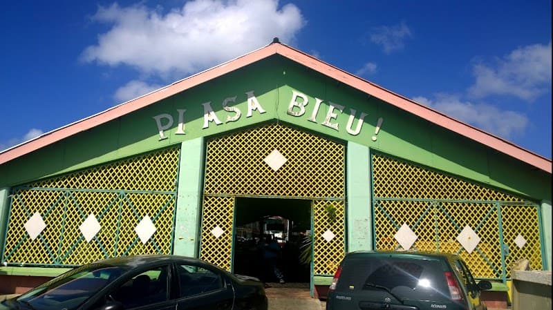 Dushi Bites & Beach Sips: A Curaçao Foodie Weekend