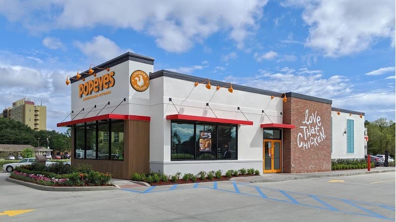 Popeyes Louisiana Kitchen – North Maize Rd (halal chicken check)