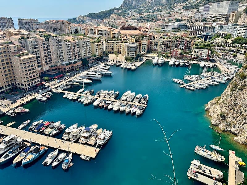 Port Hercule Waterfront Stroll