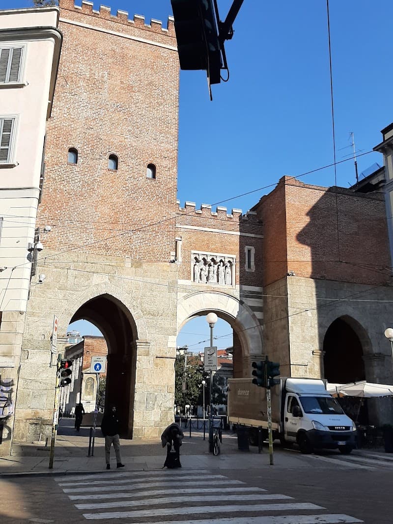Porta Ticinese Market