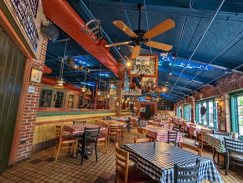 Portillo’s (Clark & Ontario)