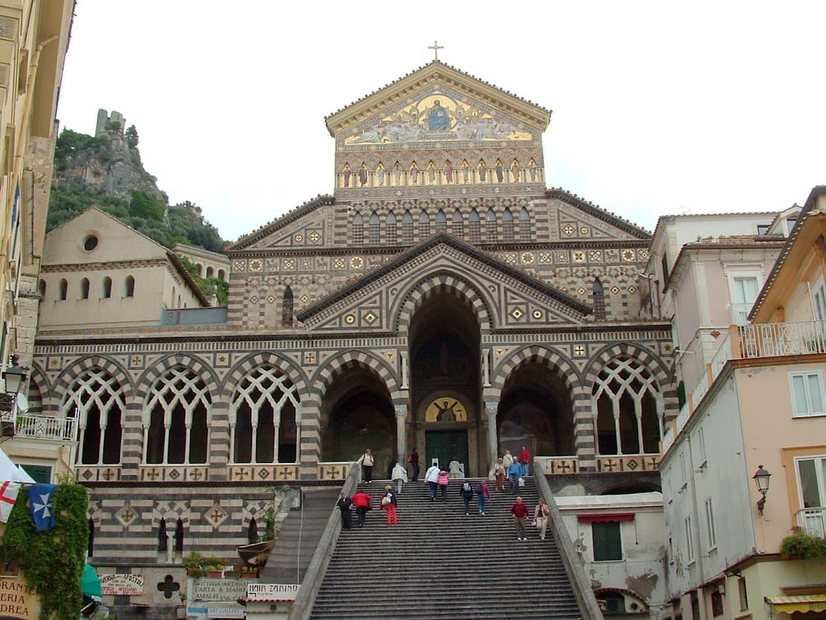Positano Shopping Stroll