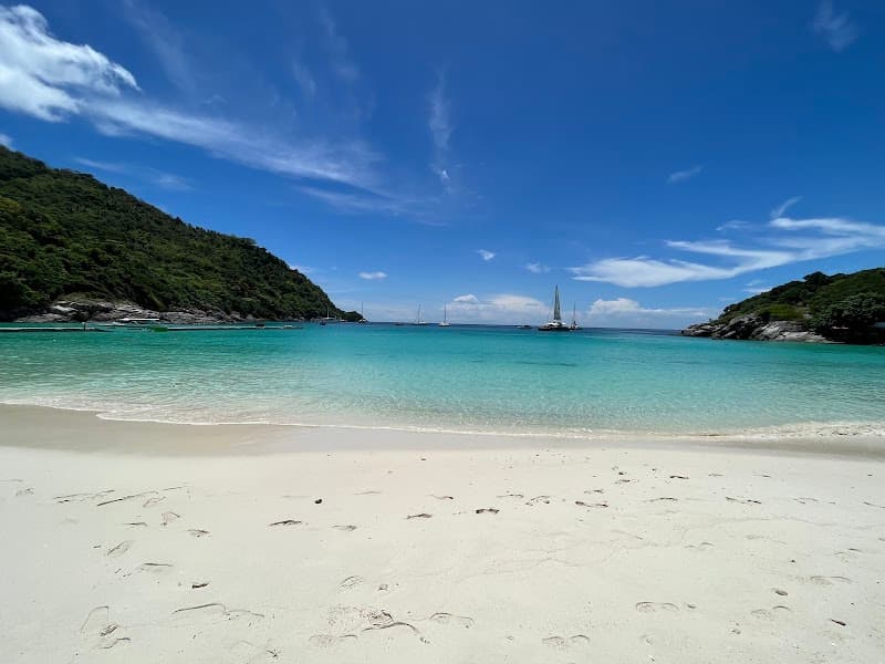 Racha Island Beach Lunch