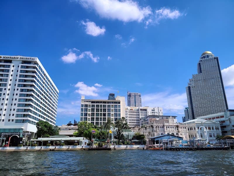 Rattanakosin Free Explore