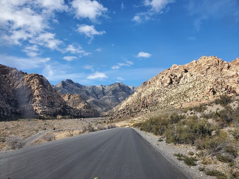 Red Rock Canyon Scenic Drive & Overlooks