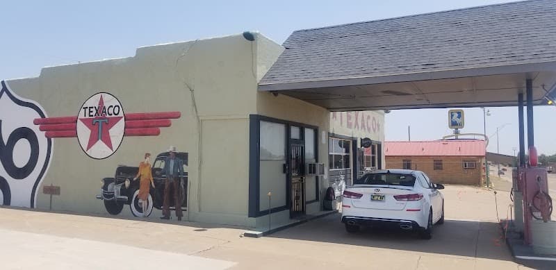 Renaissance / Route 66 Photo Stops