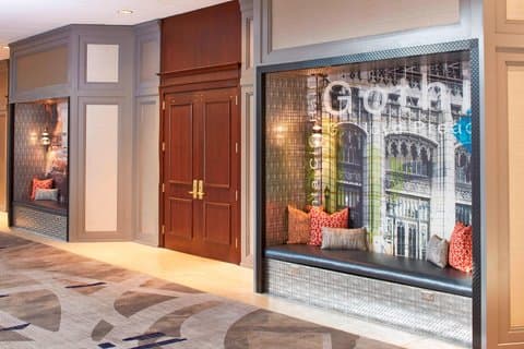 Renaissance Atlanta Waverly Hotel & Suites